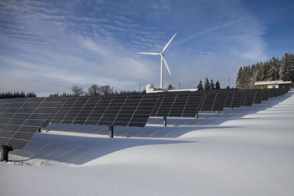 Top 5 panneaux solaires photovoltaïques pour diminuer vos coûts d'énergie